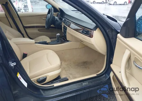 2006 BMW 325I I z USA, uszkodzony, nr VIN WBAVB13586KX65612